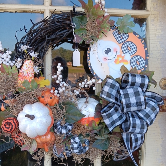 Halloween candy corn ghost boo grapevine wreath